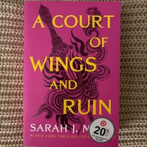 A Court of Wings and Ruin by Sarah J Maas